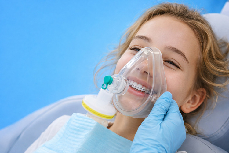 Лечение зубов под наркозом